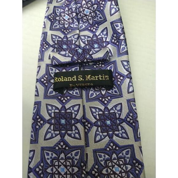 Roland S. Martin Purple Grey Geometric Designed Regular Sized Tie - Picture 6 of 10